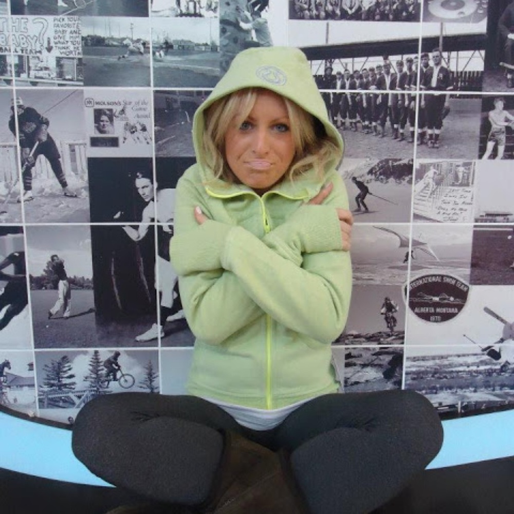 GUC Wild Lime Lululemon Scuba Hoodie Size 8